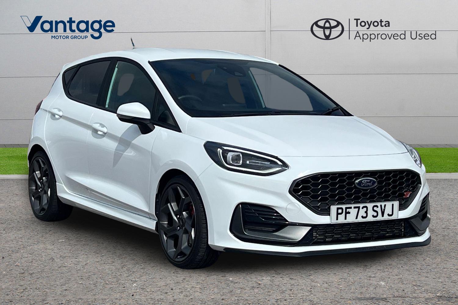 Main listing image - Ford Fiesta