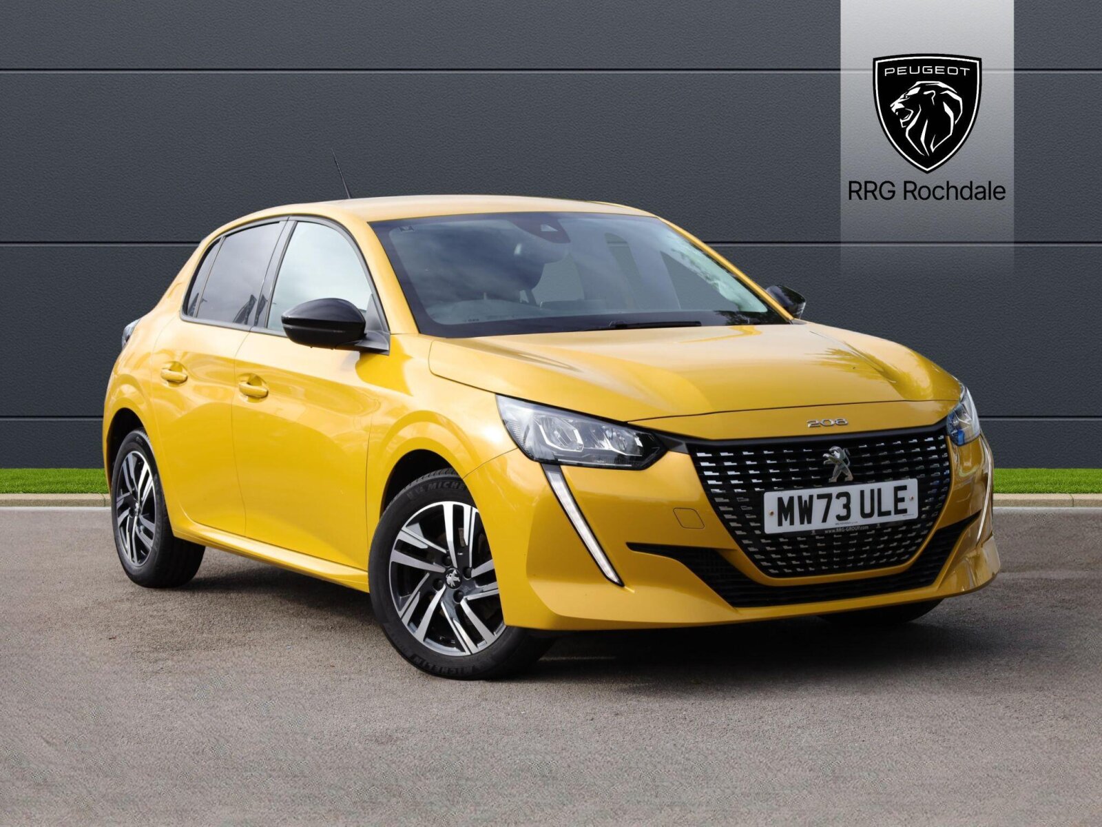 Main listing image - Peugeot 208