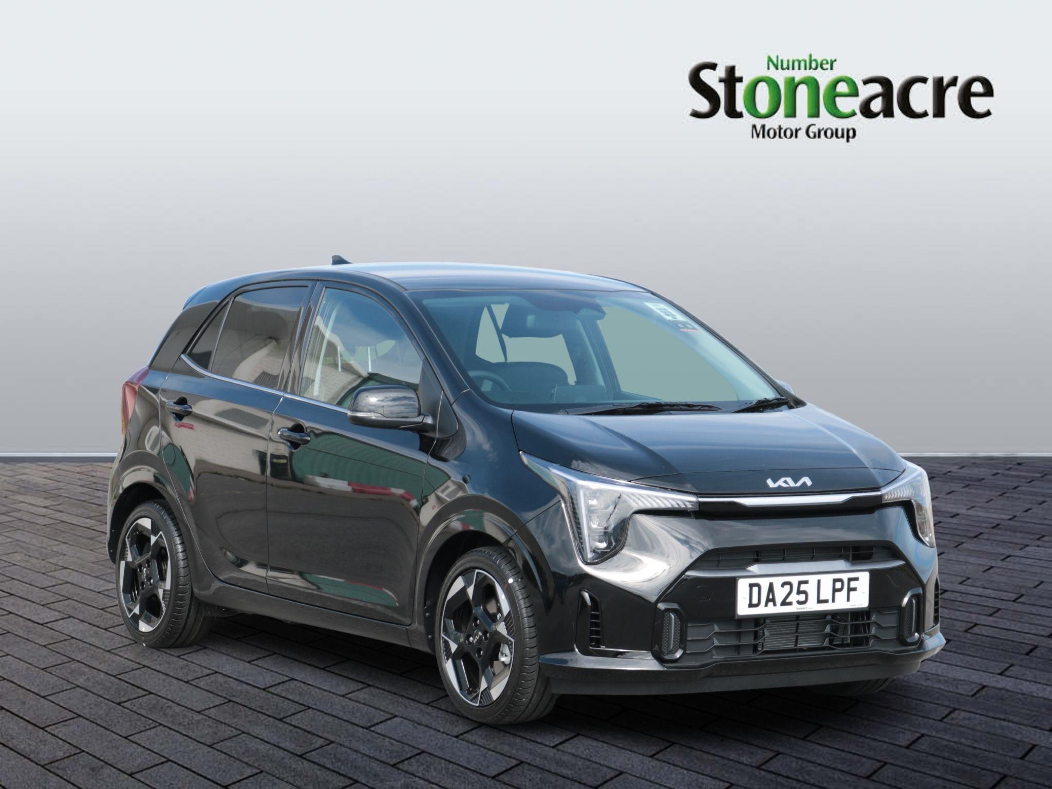 Main listing image - Kia Picanto