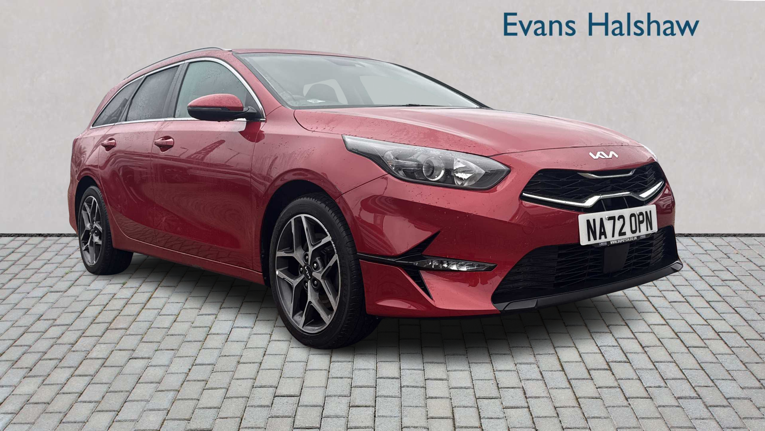 Main listing image - Kia Ceed SW