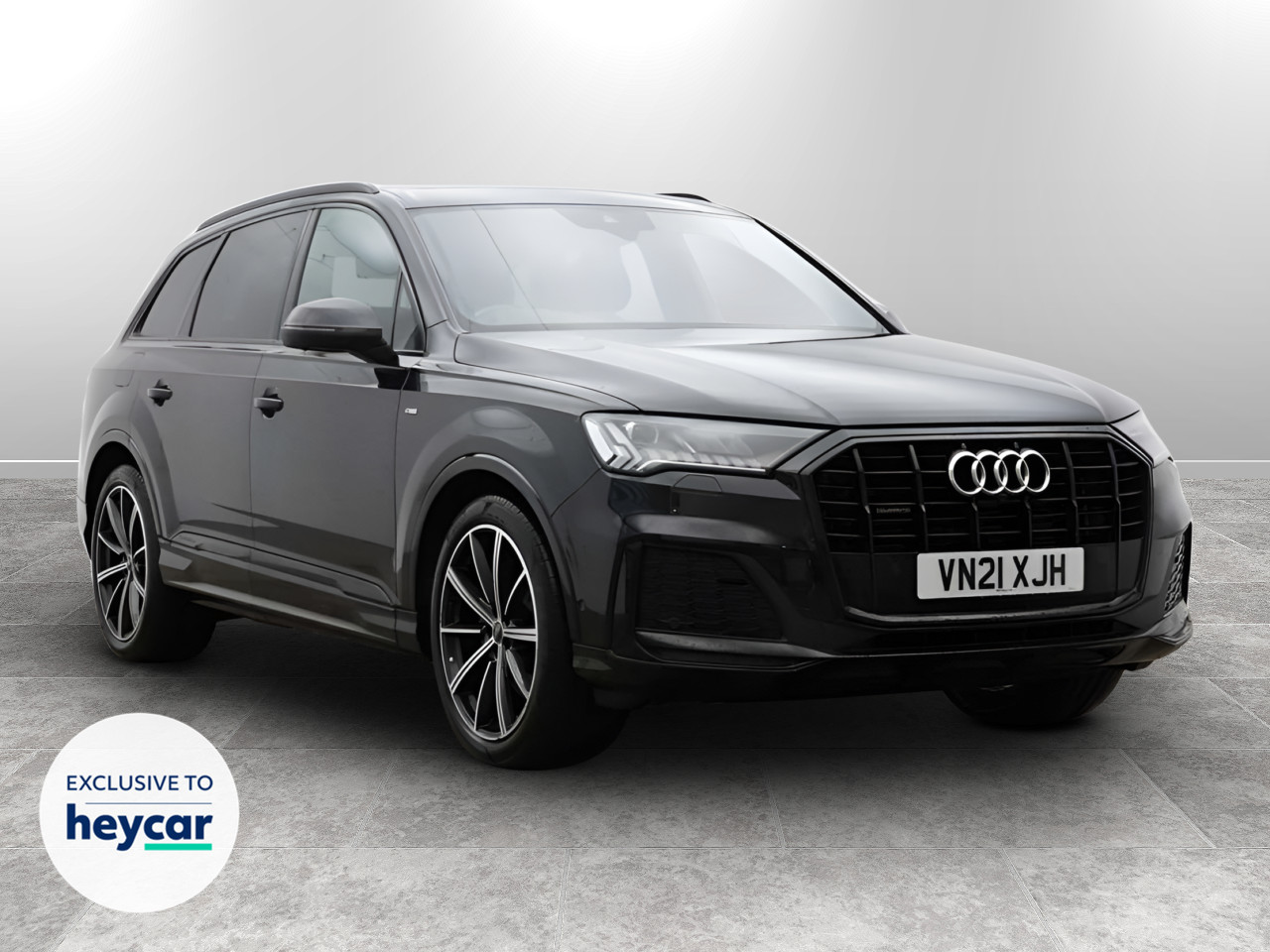 Main listing image - Audi Q7