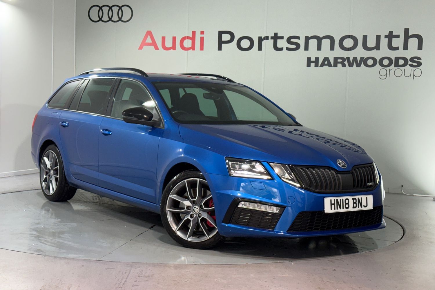 Main listing image - Skoda Octavia Estate