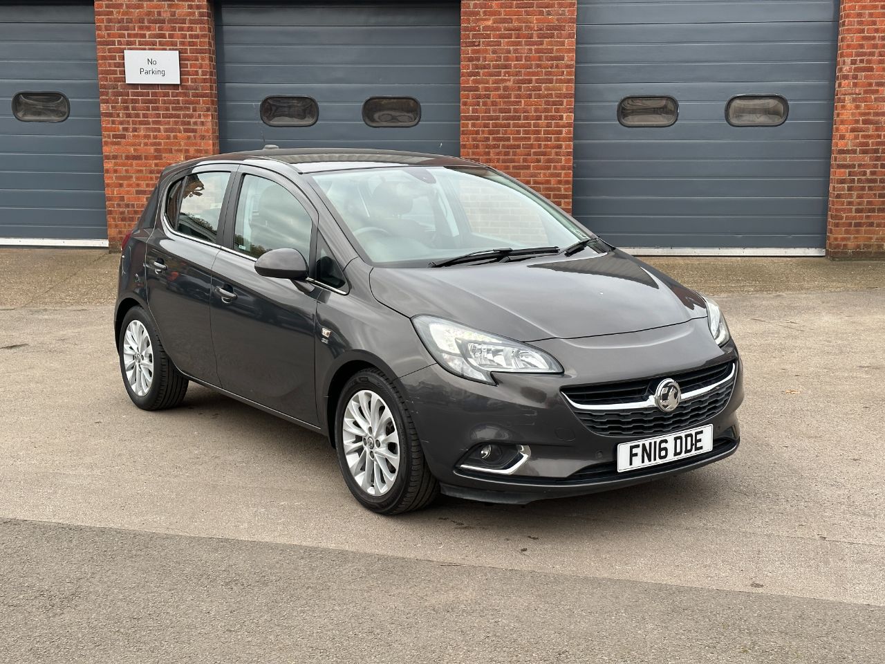 Main listing image - Vauxhall Corsa