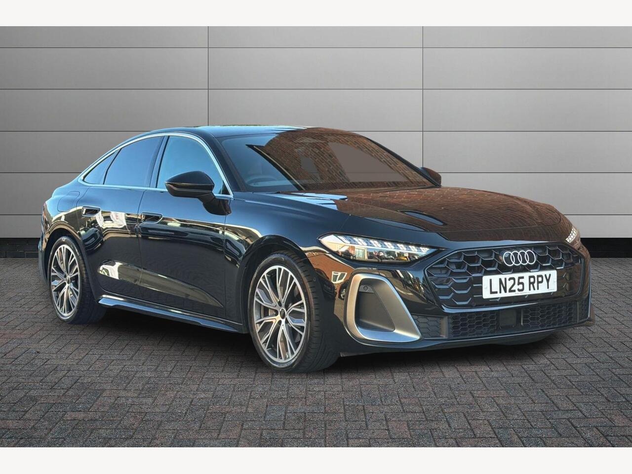 Main listing image - Audi A5