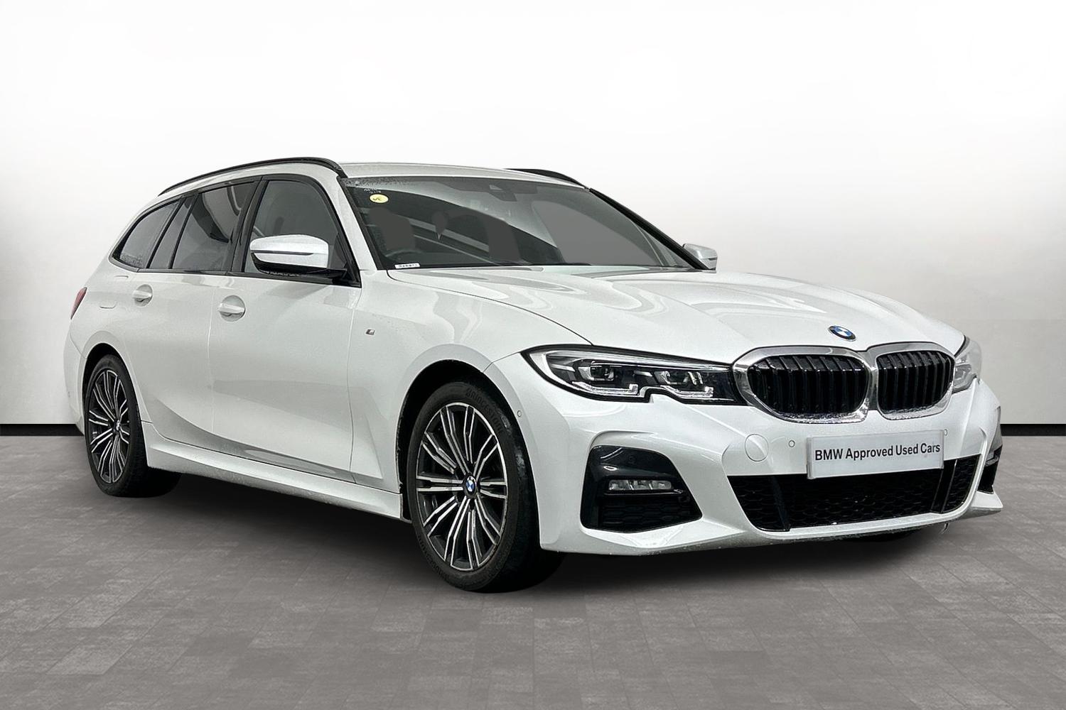 Main listing image - BMW 3 Series Touring