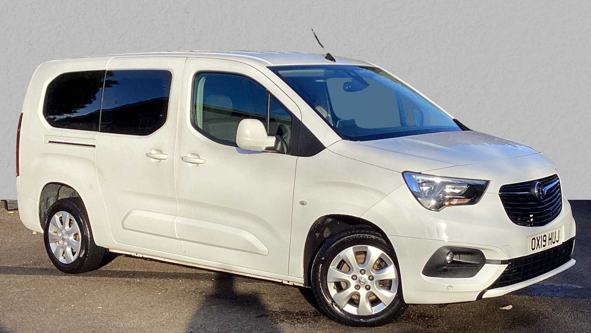 Main listing image - Vauxhall Combo Life