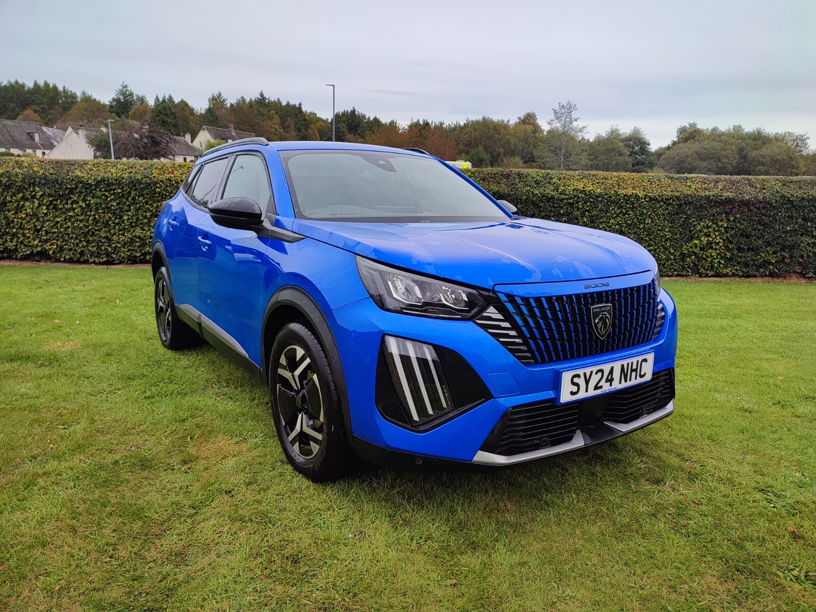 Main listing image - Peugeot 2008