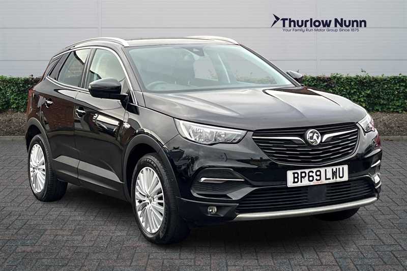 Main listing image - Vauxhall Grandland X