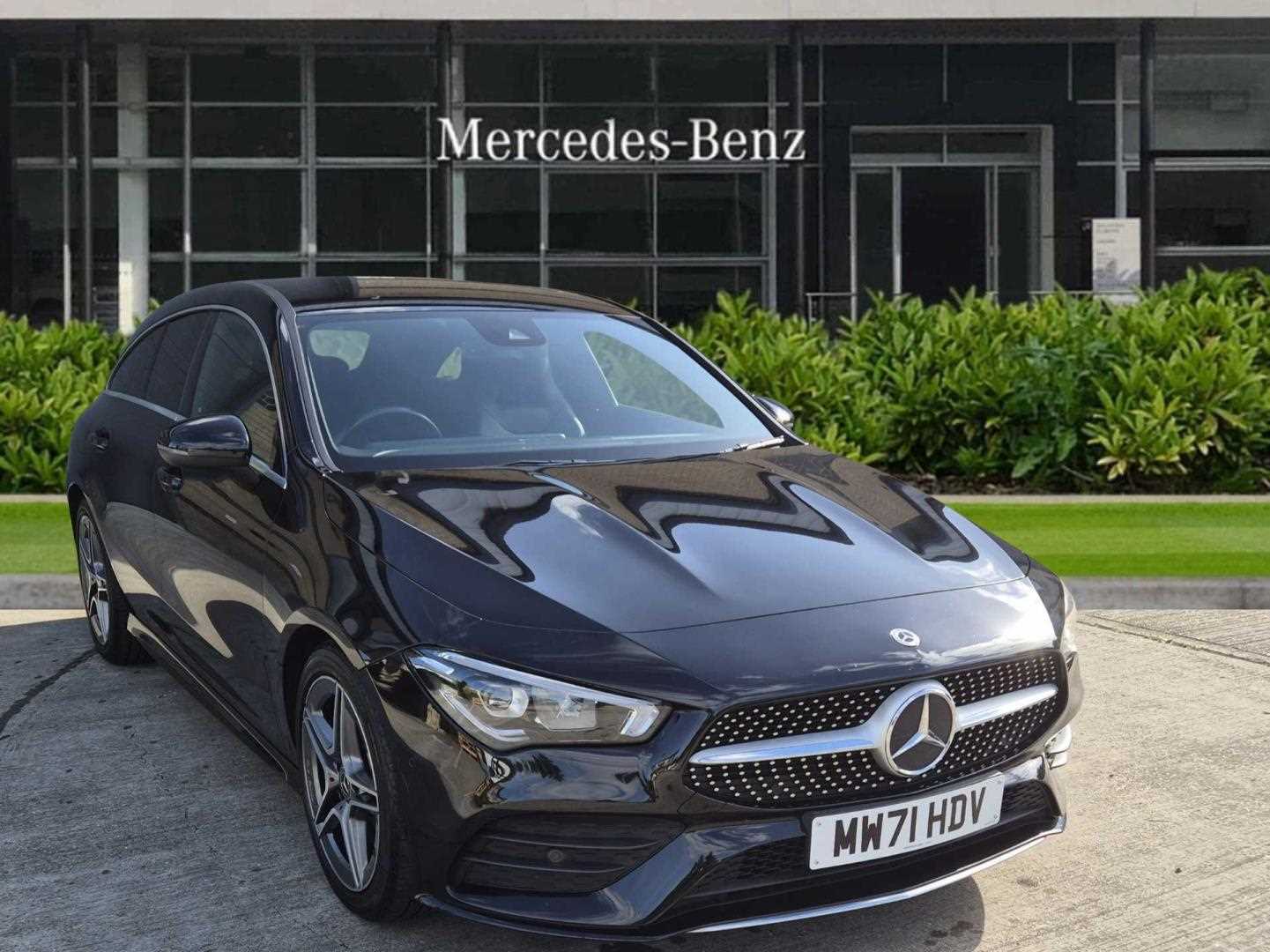Main listing image - Mercedes-Benz CLA Shooting Brake