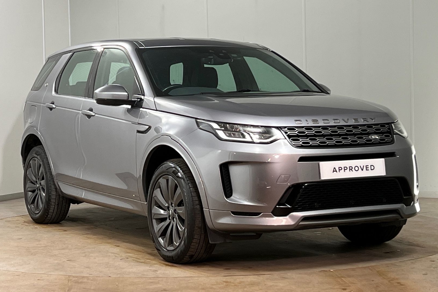 Main listing image - Land Rover Discovery Sport