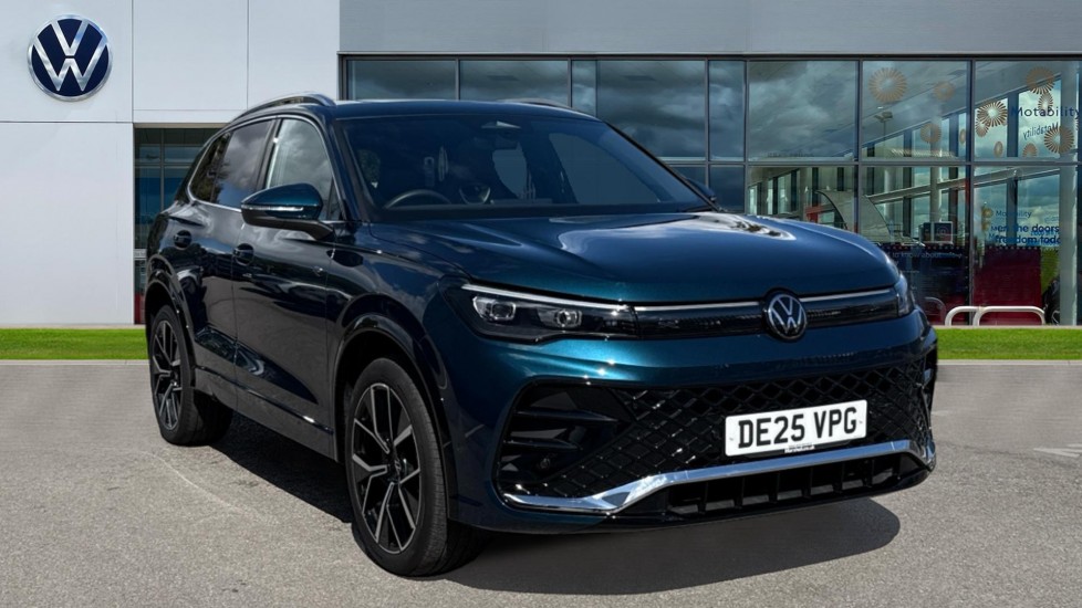 Main listing image - Volkswagen Tiguan