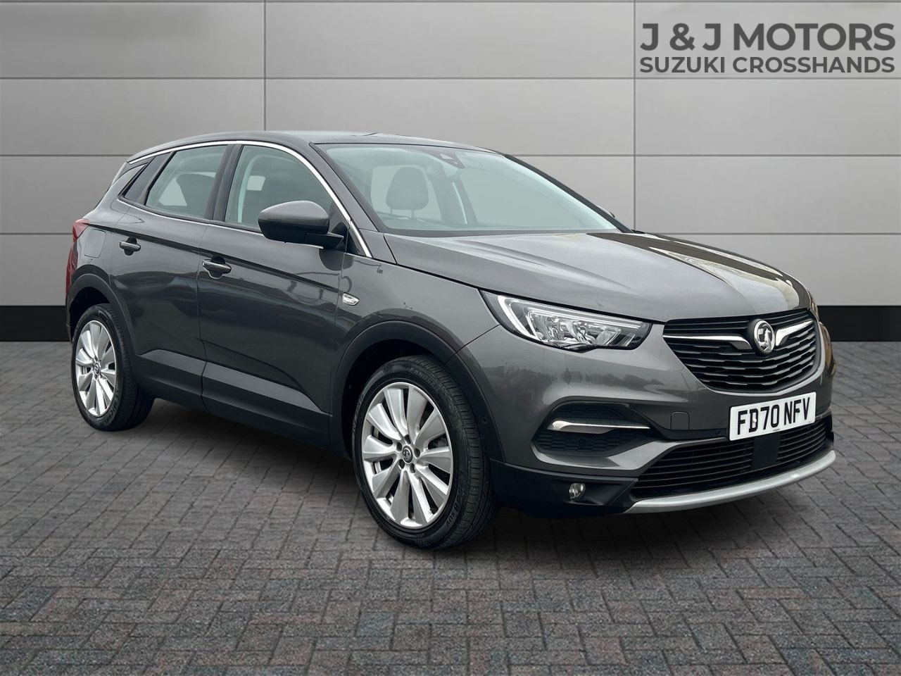 Main listing image - Vauxhall Grandland X