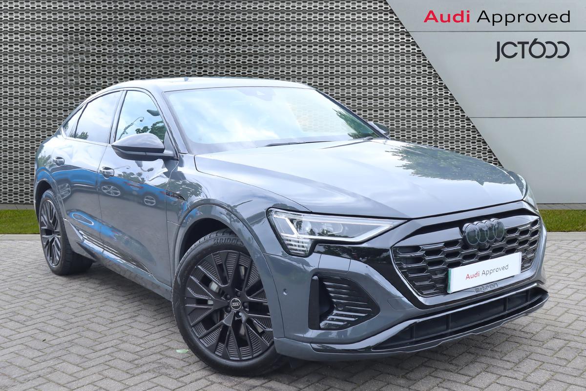 Main listing image - Audi Q8 e-tron