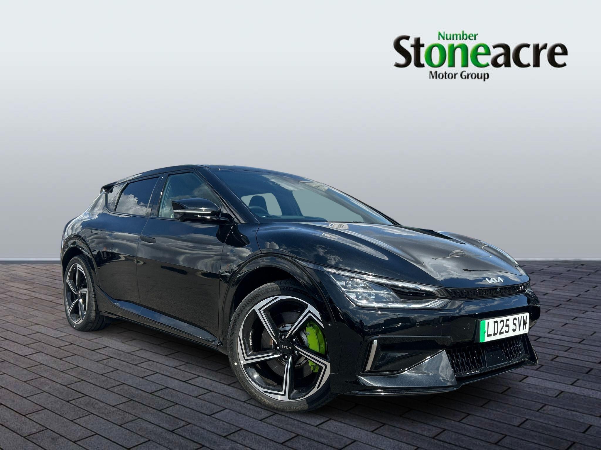 Main listing image - Kia EV6
