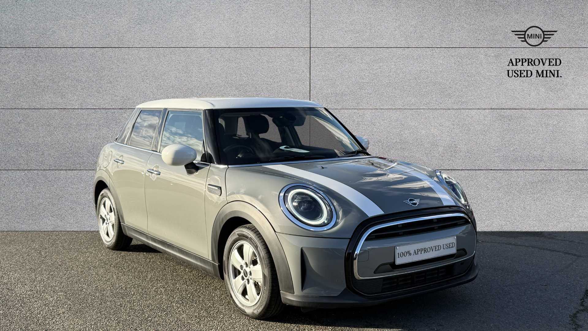 Main listing image - MINI Hatchback 5dr