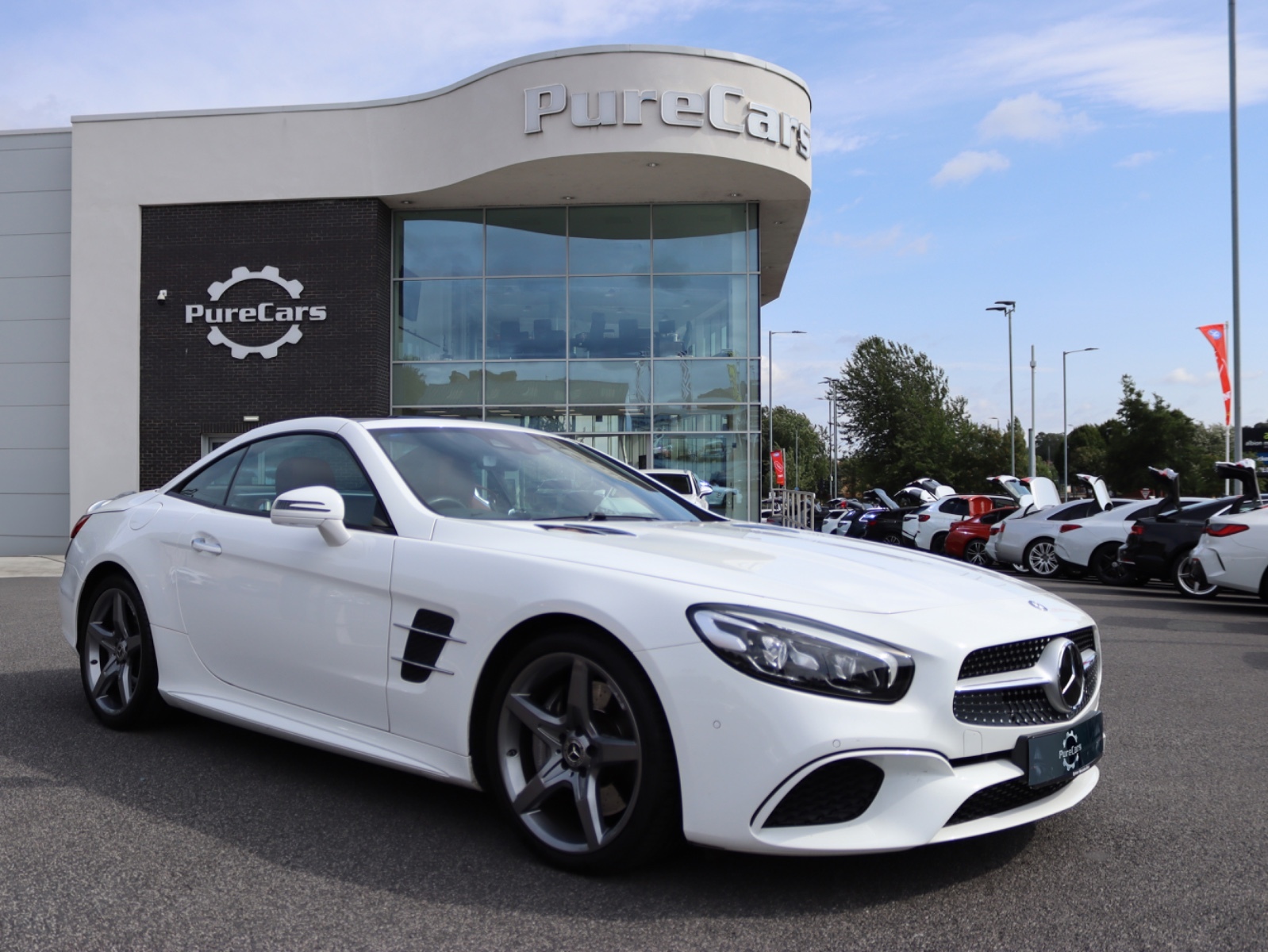 Main listing image - Mercedes-Benz SL-Class