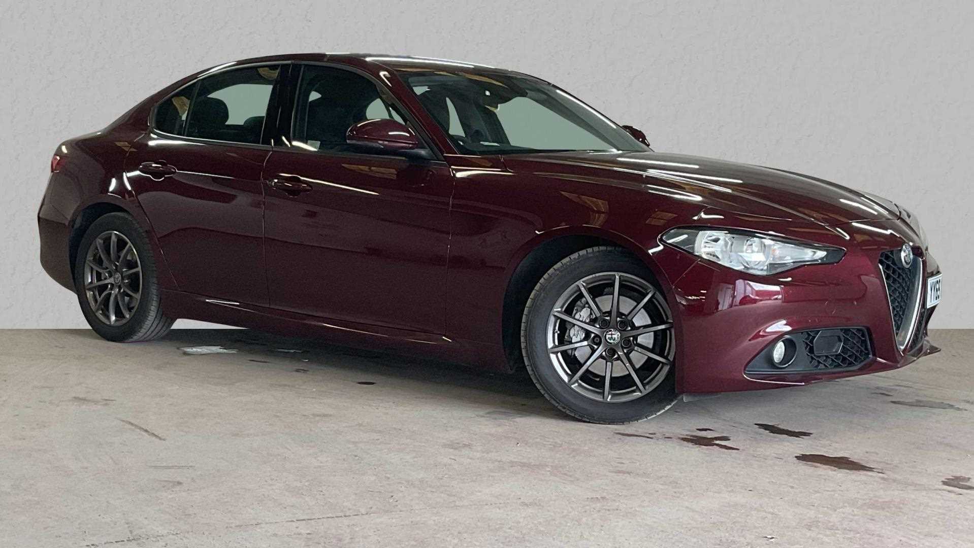 Main listing image - Alfa Romeo Giulia