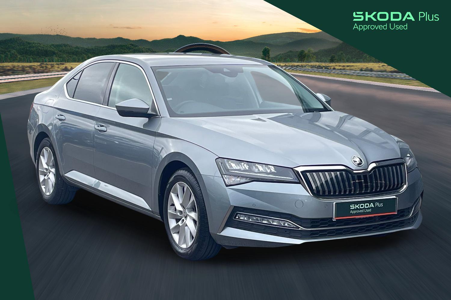 Main listing image - Skoda Superb