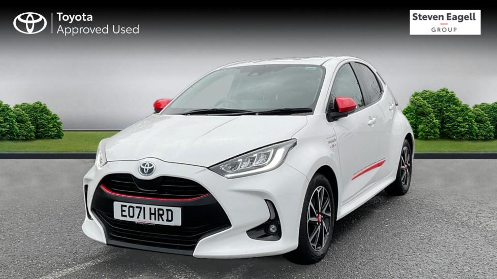 Main listing image - Toyota Yaris