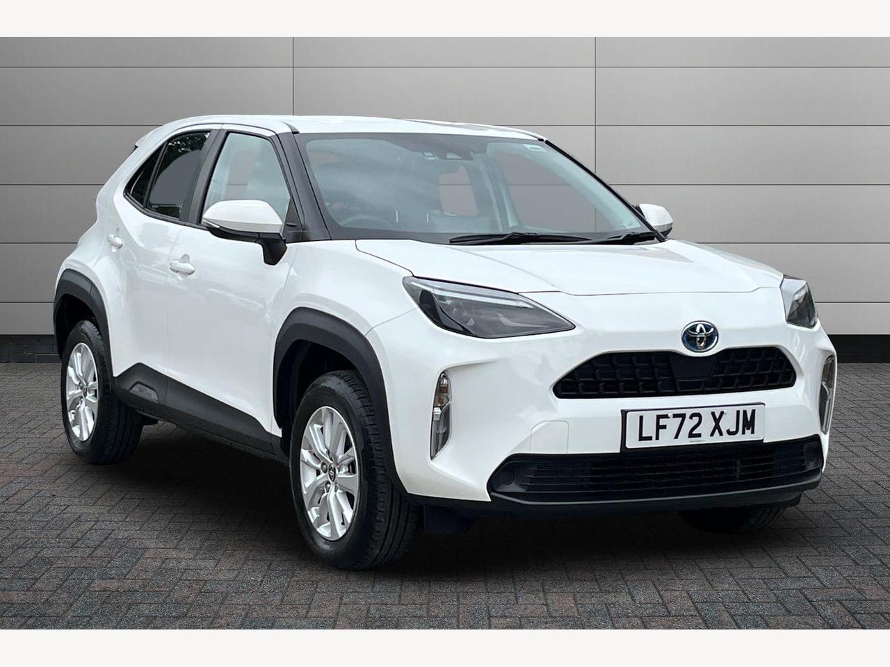 Main listing image - Toyota Yaris Cross