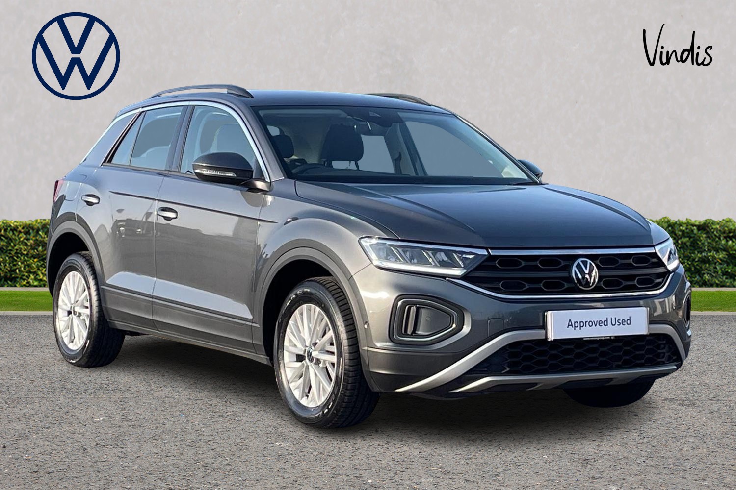 Main listing image - Volkswagen T-Roc