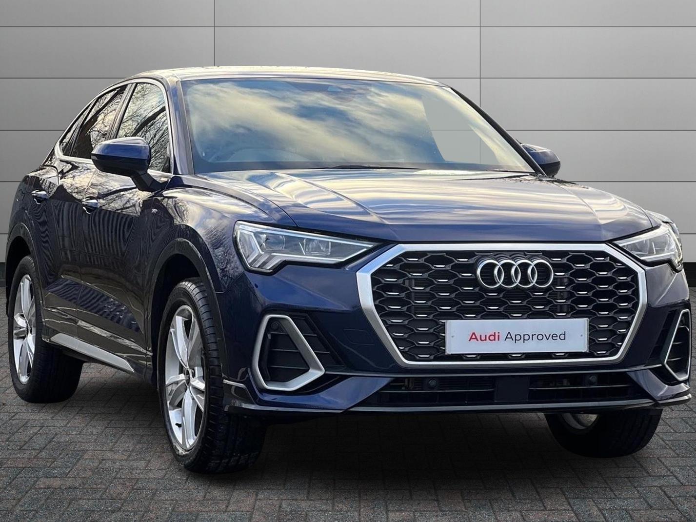 Main listing image - Audi Q3