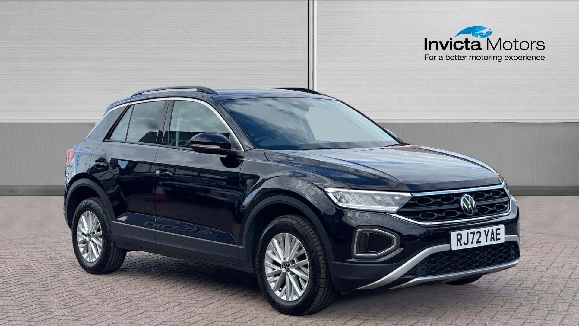 Main listing image - Volkswagen T-Roc