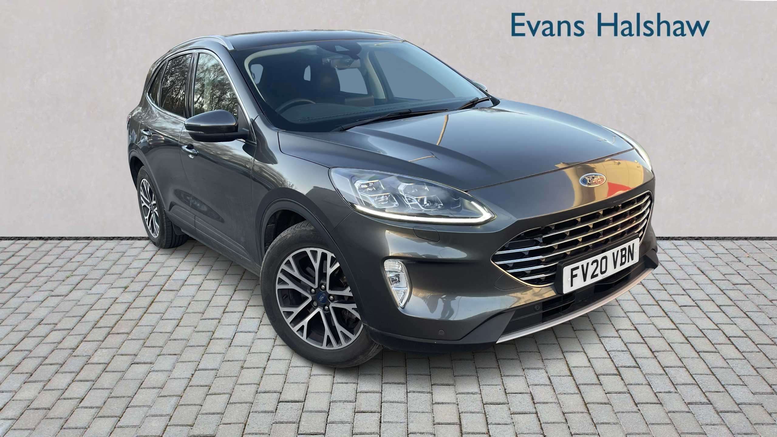 Main listing image - Ford Kuga