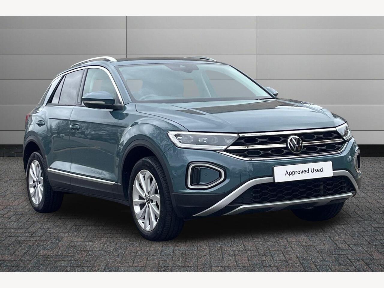 Main listing image - Volkswagen T-Roc