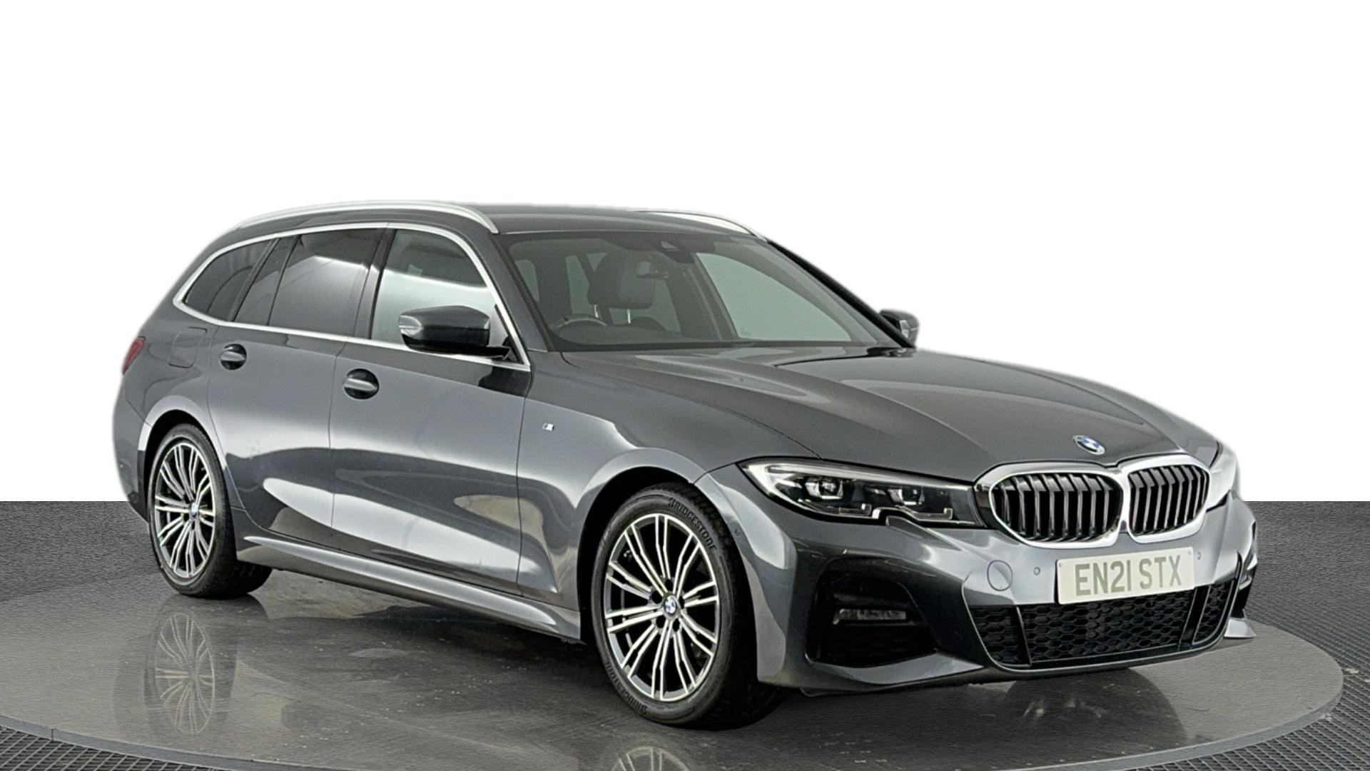 Main listing image - BMW 3 Series Touring