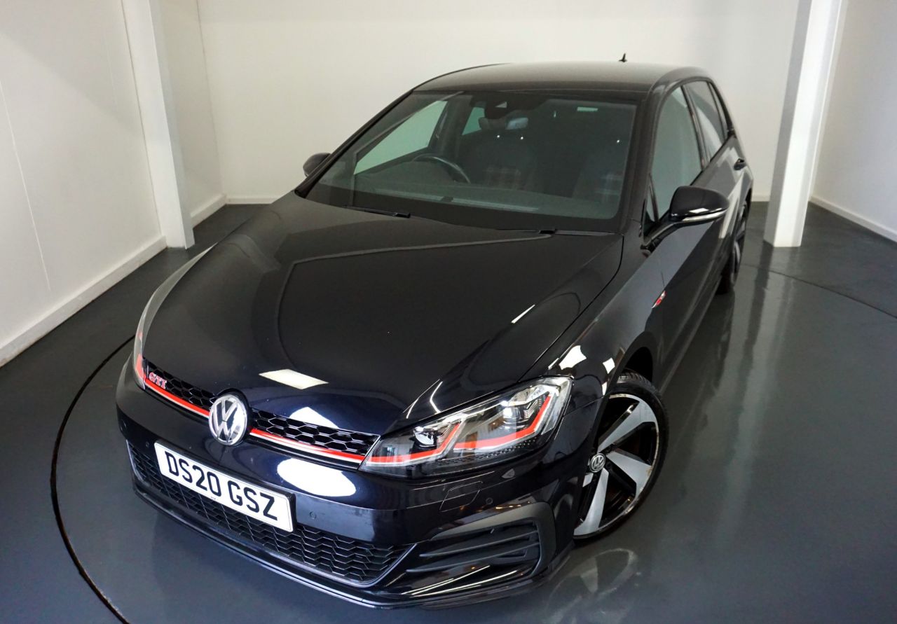 Main listing image - Volkswagen Golf GTI