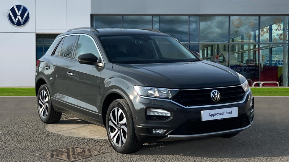 Main listing image - Volkswagen T-Roc