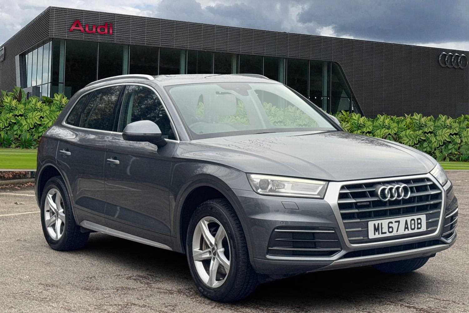 Main listing image - Audi Q5