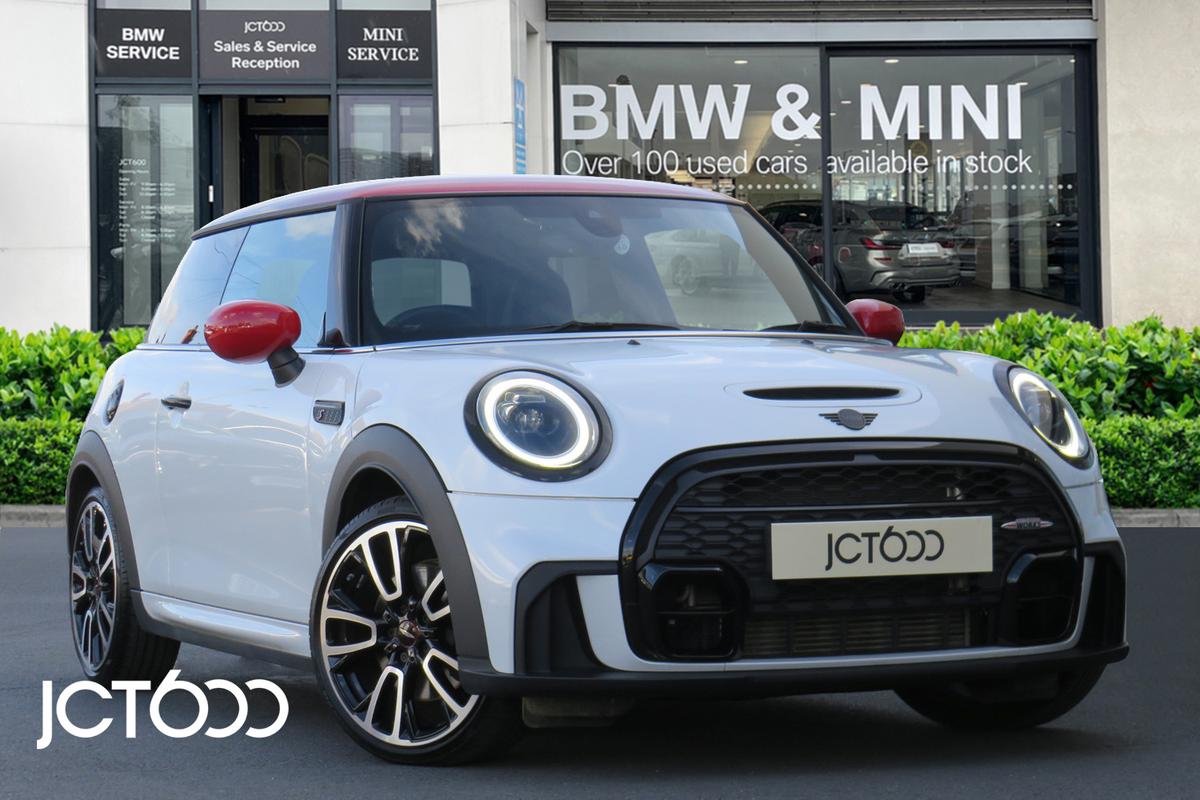Main listing image - MINI Hatchback