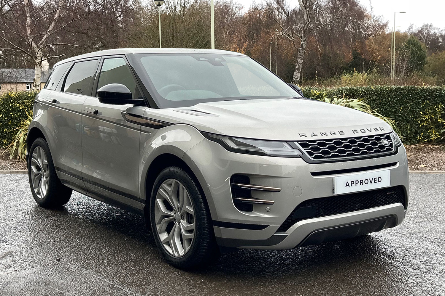Main listing image - Land Rover Range Rover Evoque