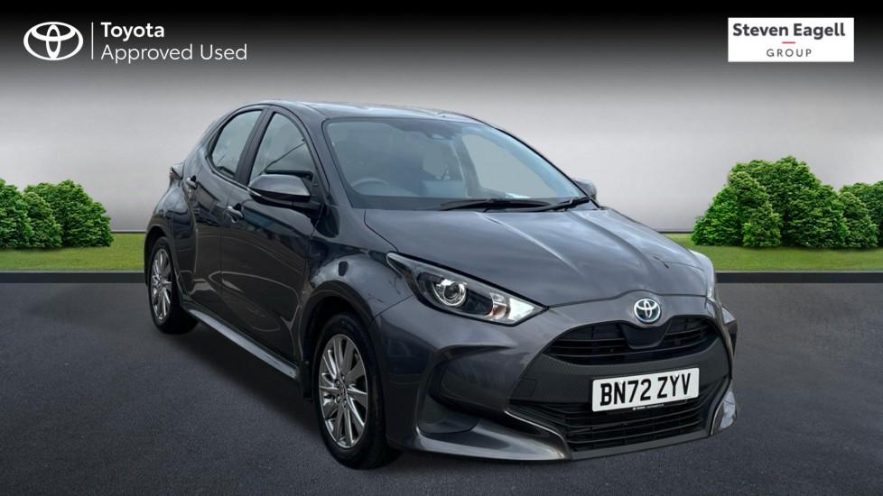 Main listing image - Toyota Yaris