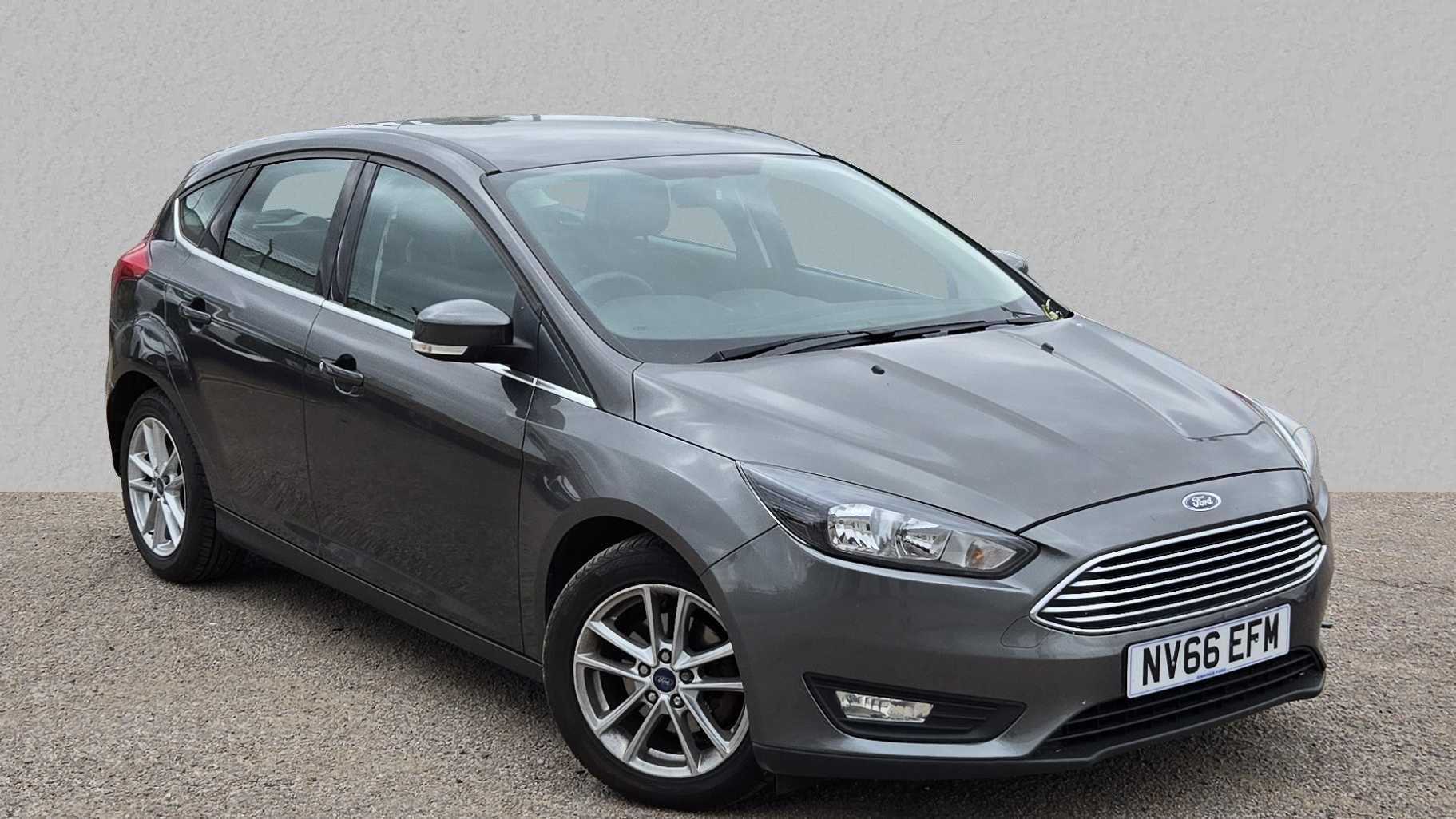 Main listing image - Ford Focus