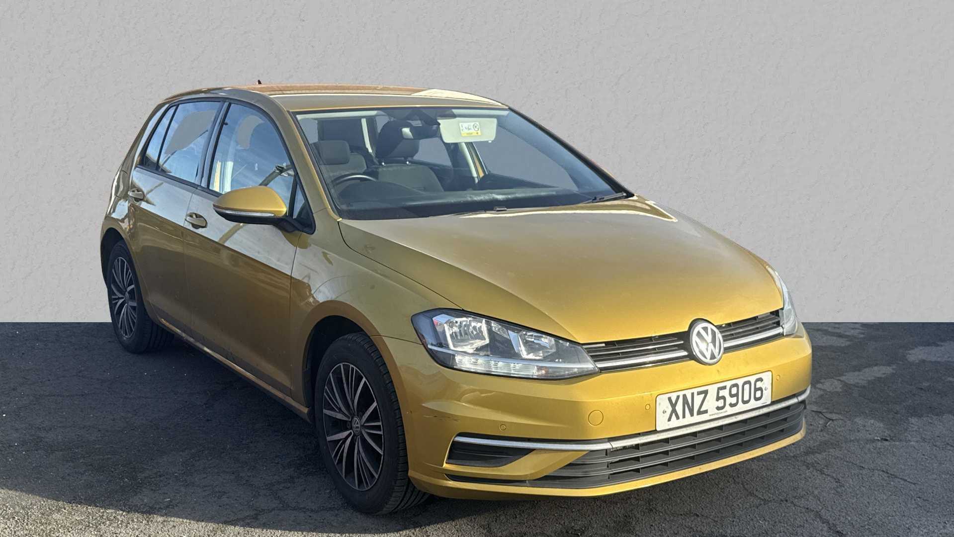 Main listing image - Volkswagen Golf