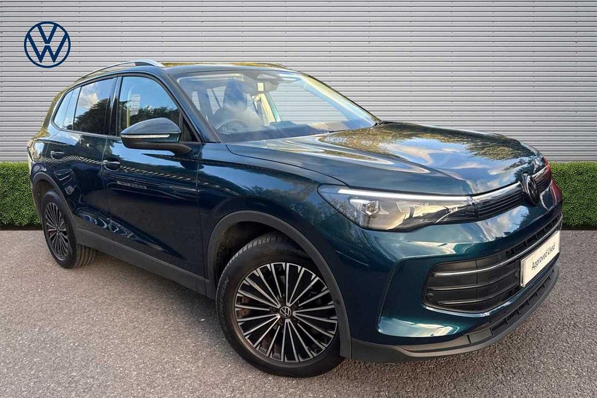 Main listing image - Volkswagen Tiguan