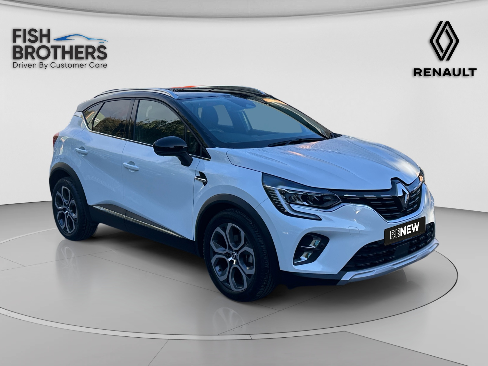 Main listing image - Renault Captur