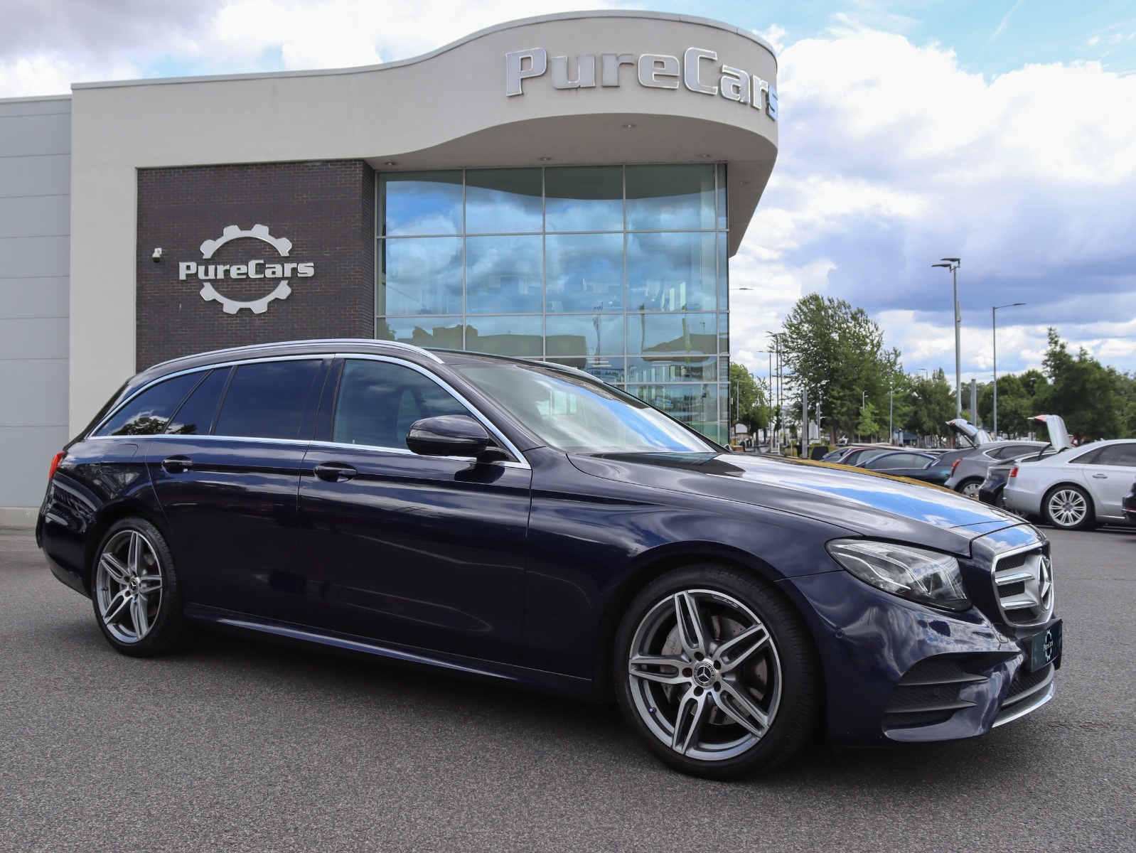 Main listing image - Mercedes-Benz E-Class Estate