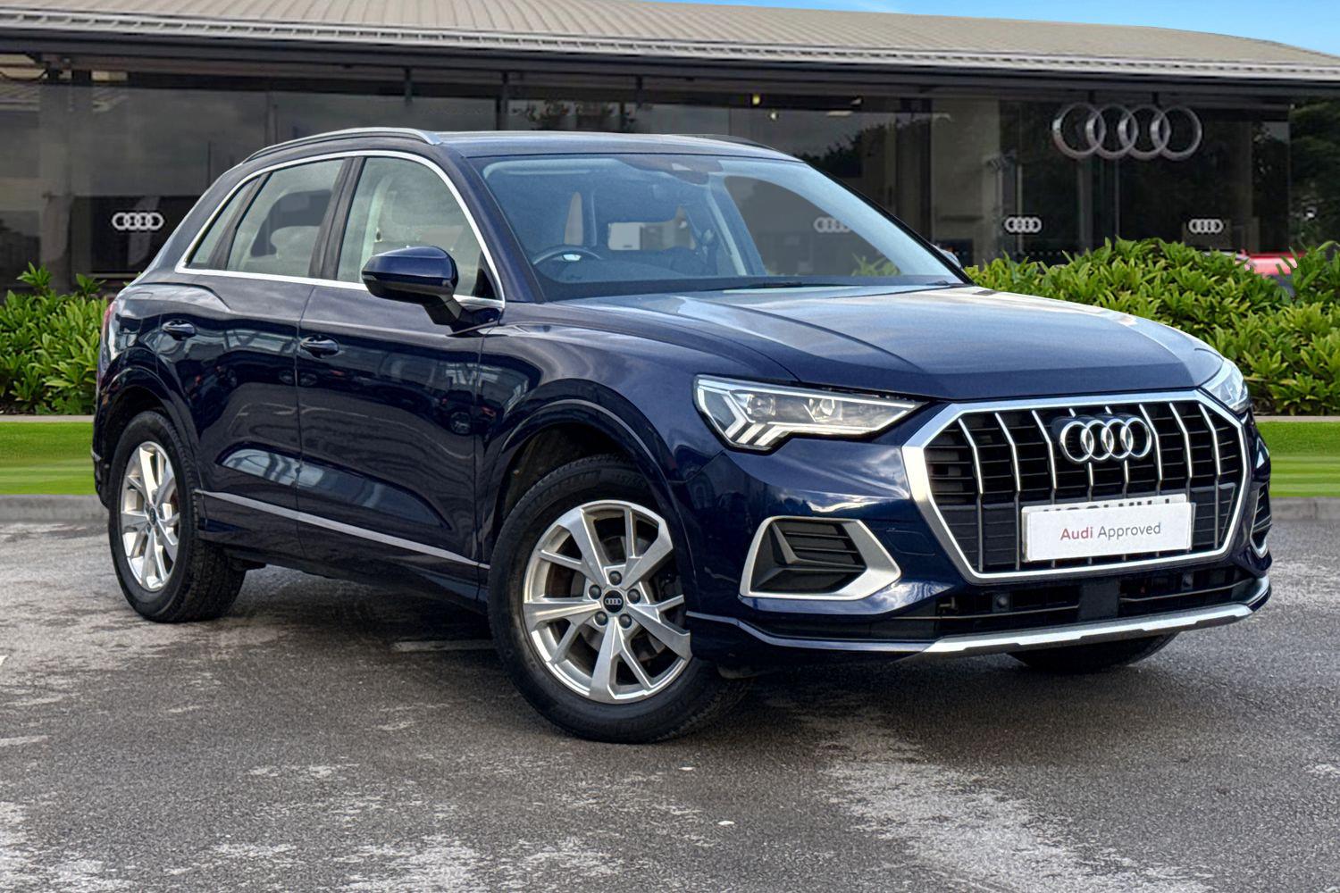 Main listing image - Audi Q3