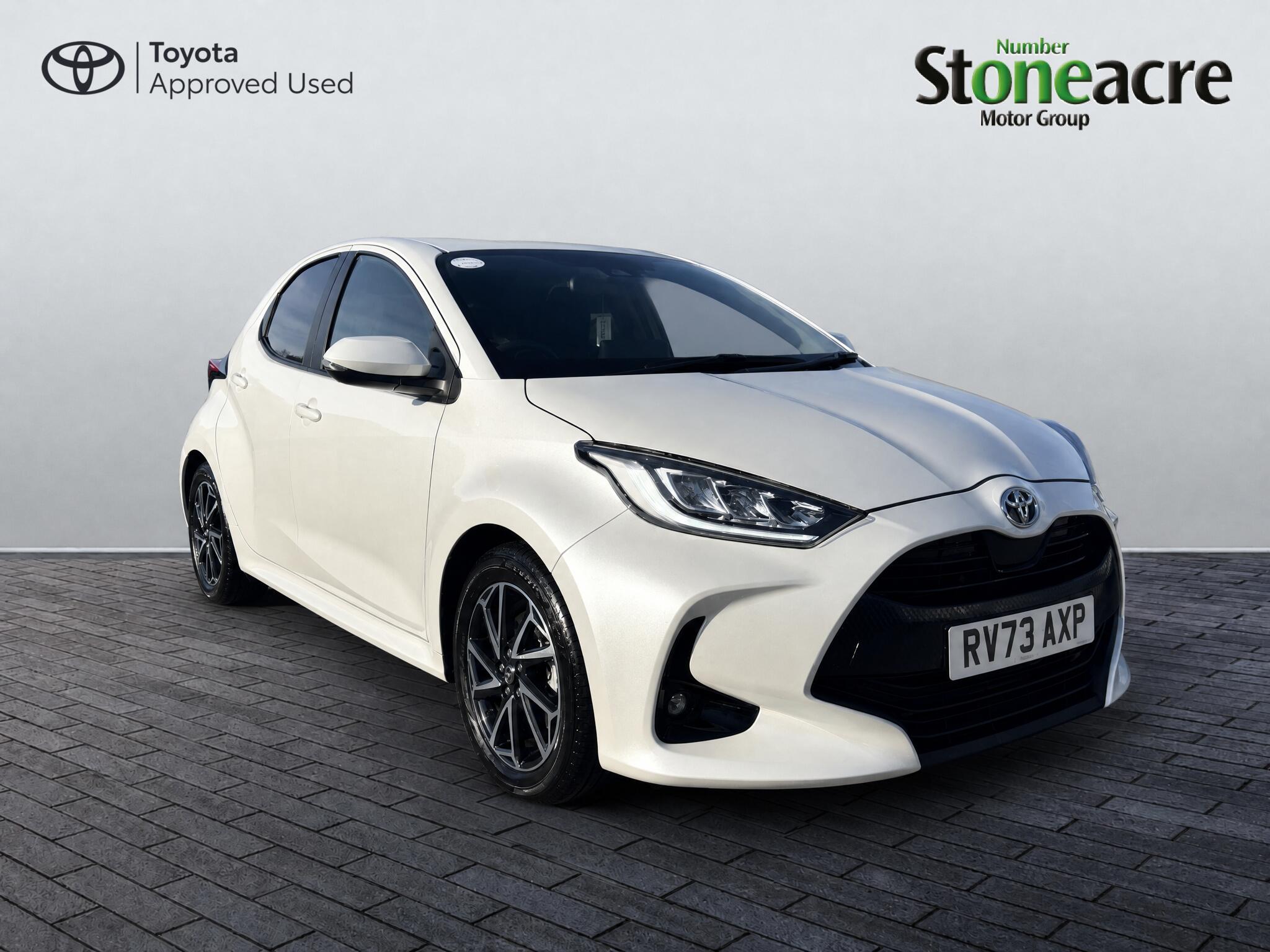 Main listing image - Toyota Yaris