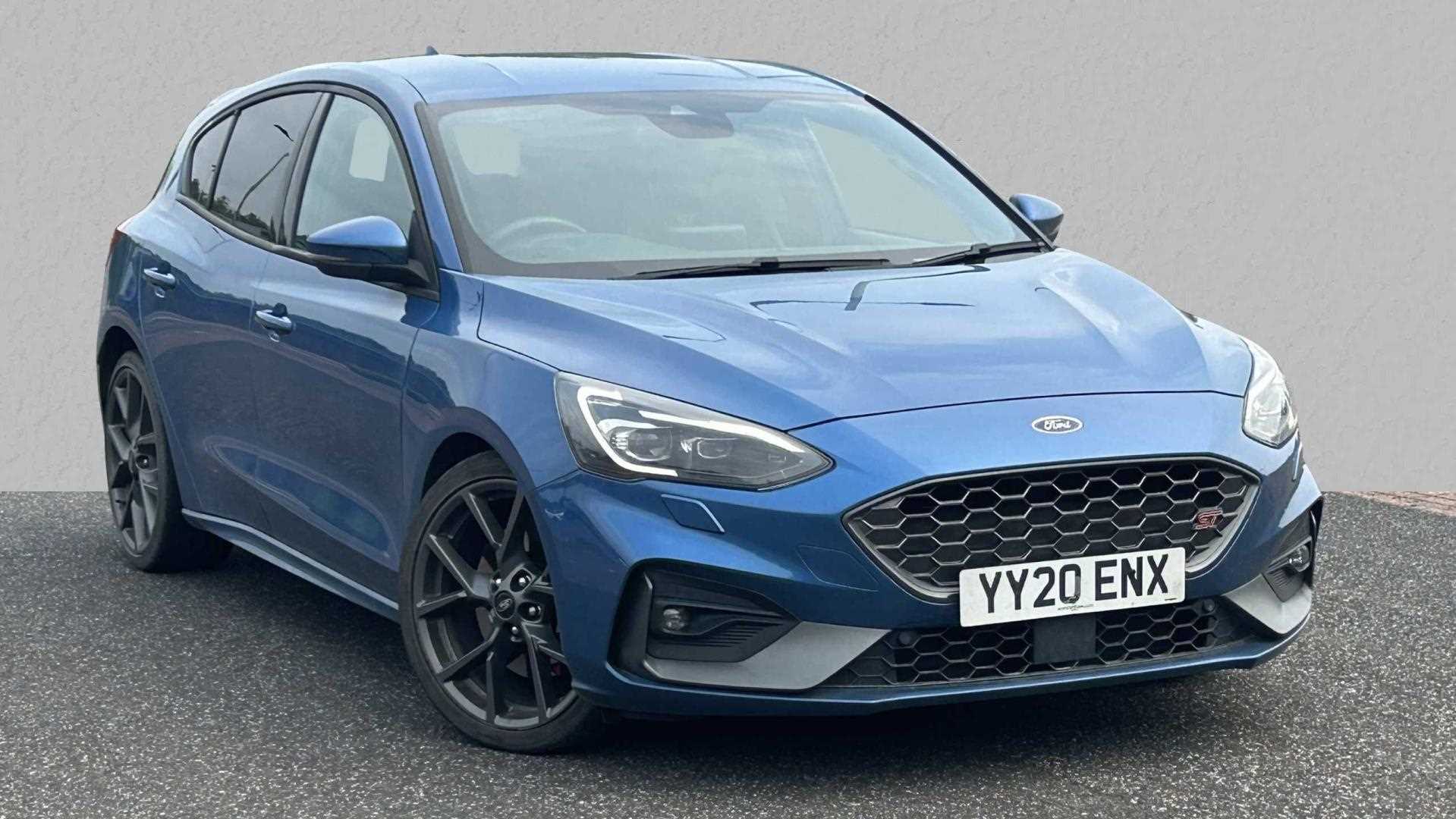 Main listing image - Ford Focus ST
