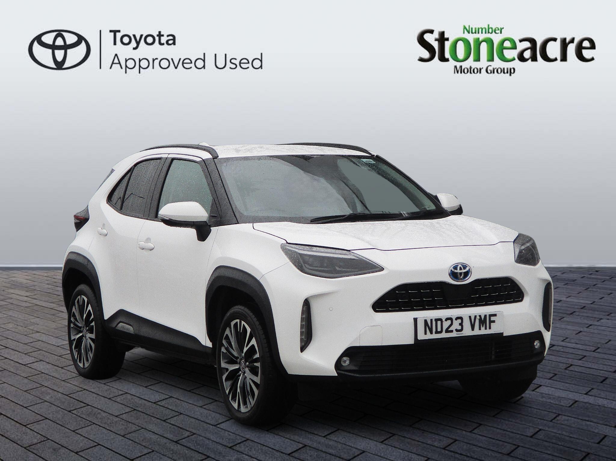 Main listing image - Toyota Yaris Cross
