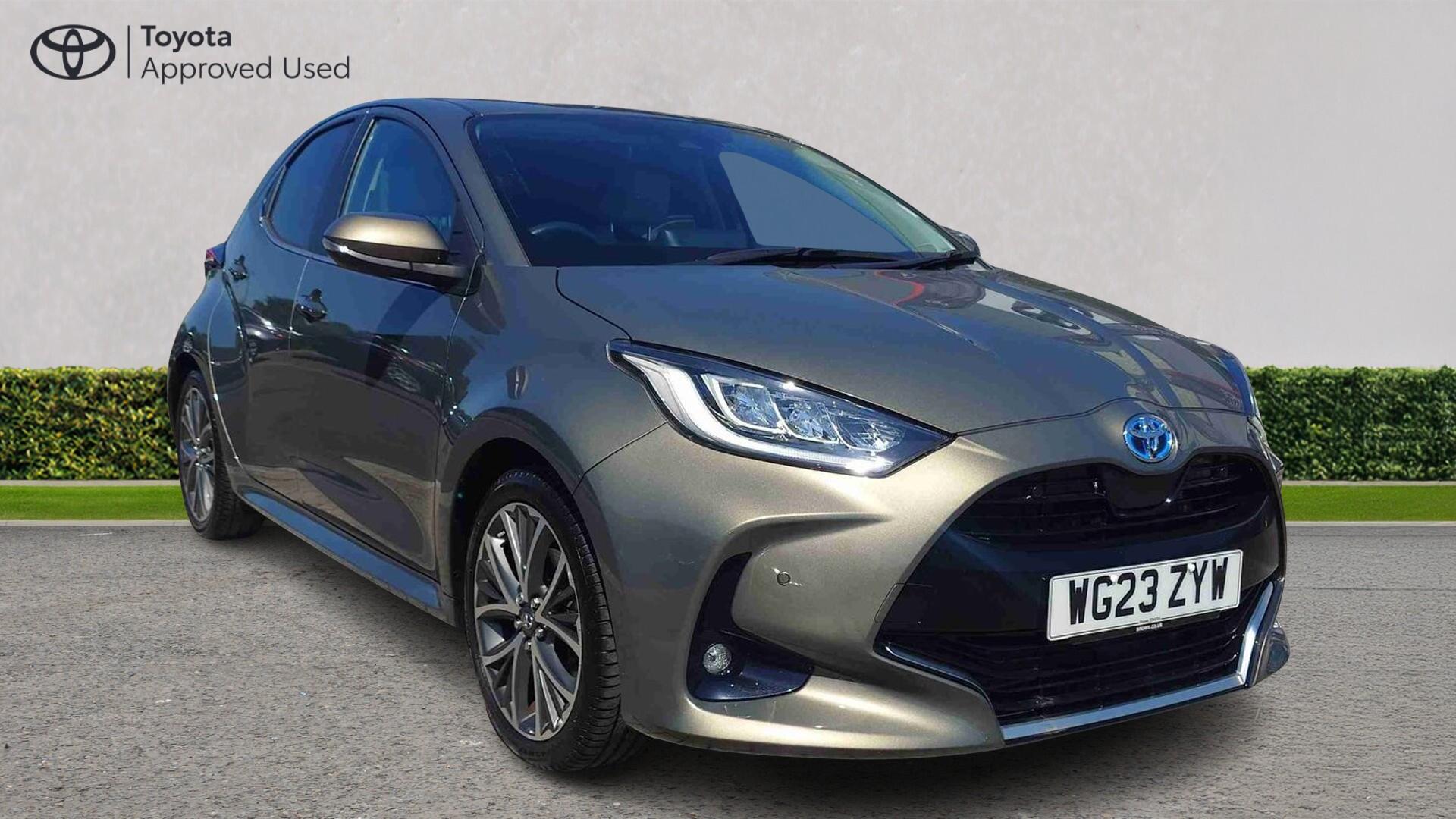 Main listing image - Toyota Yaris