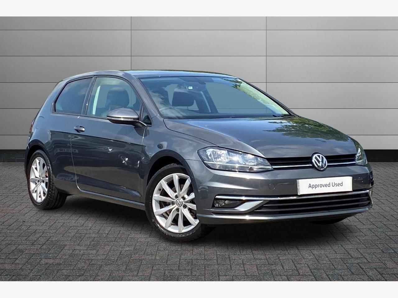 Main listing image - Volkswagen Golf