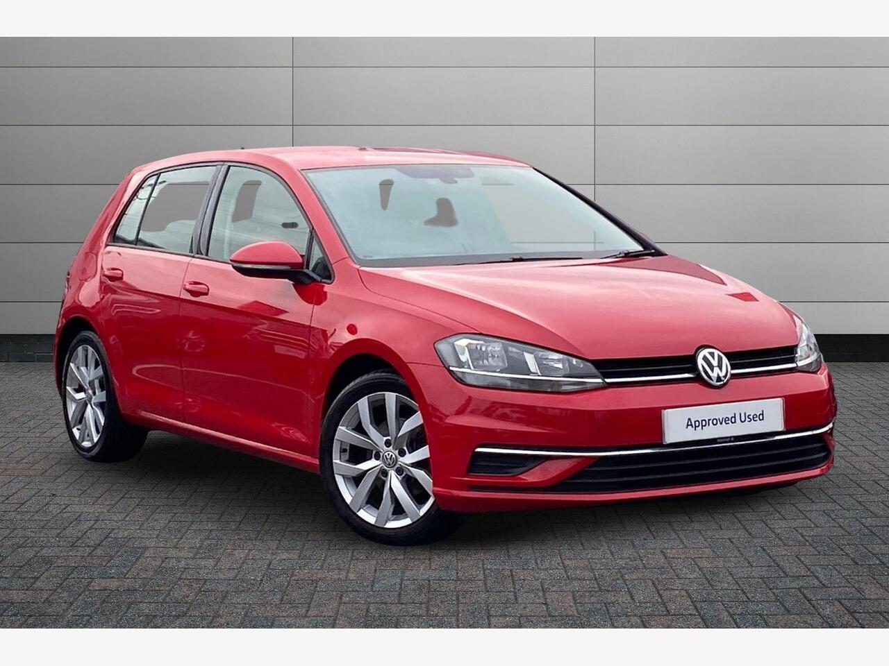 Main listing image - Volkswagen Golf