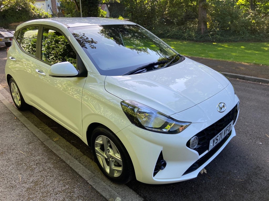 Main listing image - Hyundai i10