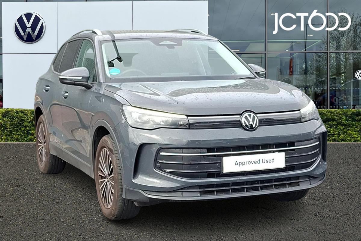 Main listing image - Volkswagen Tiguan